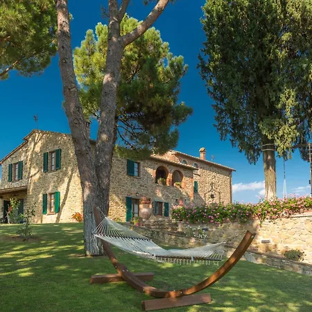 Villa Mazzini By Mmega Lucignano